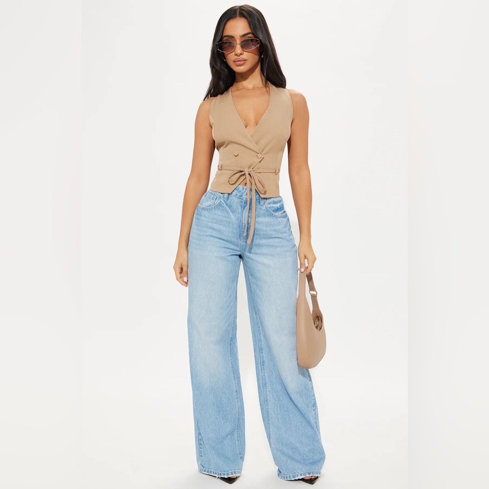 ❥𝖥𝖠𝖲𝖧𝖨𝖮𝖭𝗡𝗢𝗩𝗔: Always On Time Tie Waist Vest - Taupe - Picture 2 of 7